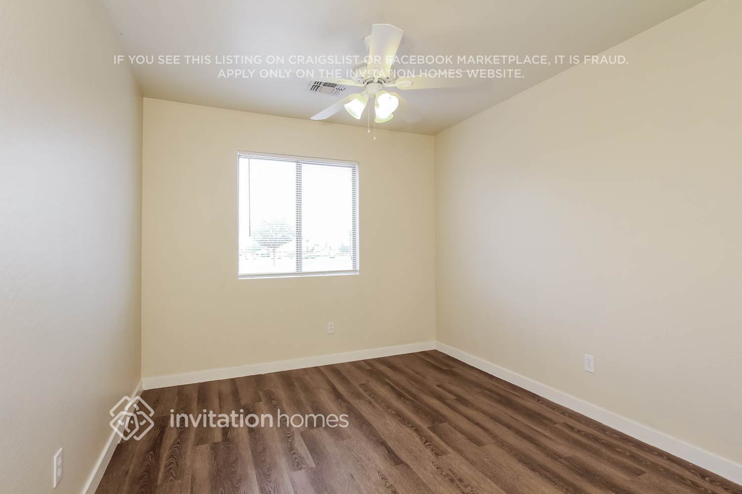 Building Photo - 11232 W College Dr