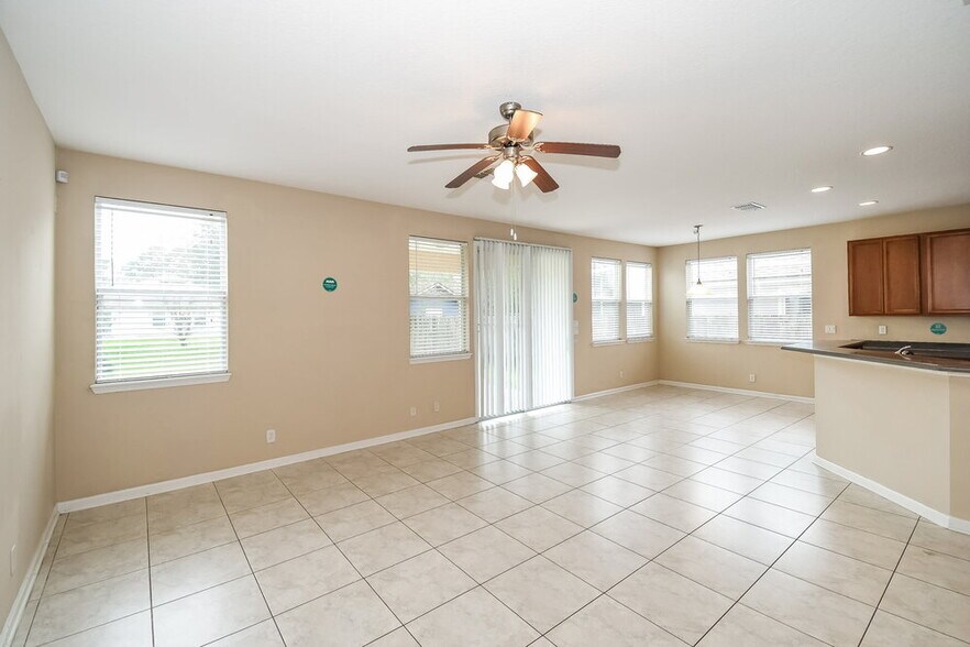 Building Photo - 4021 Ringneck Dr