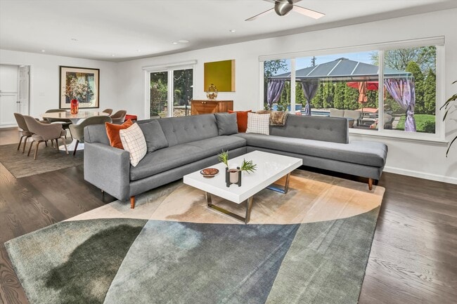 Building Photo - 1790 McKinley Rd