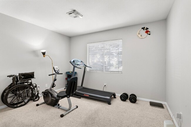 Building Photo - Single Story 3 Bedroom Home with 2 Patios and Community Amenities In Henderson