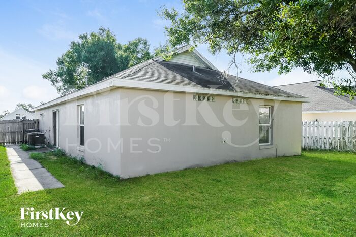 Building Photo - 3753 Dartford Dr