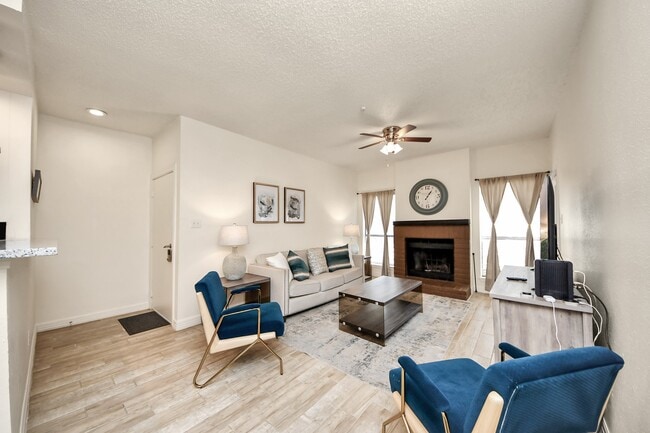 Building Photo - 7950 N Stadium Dr