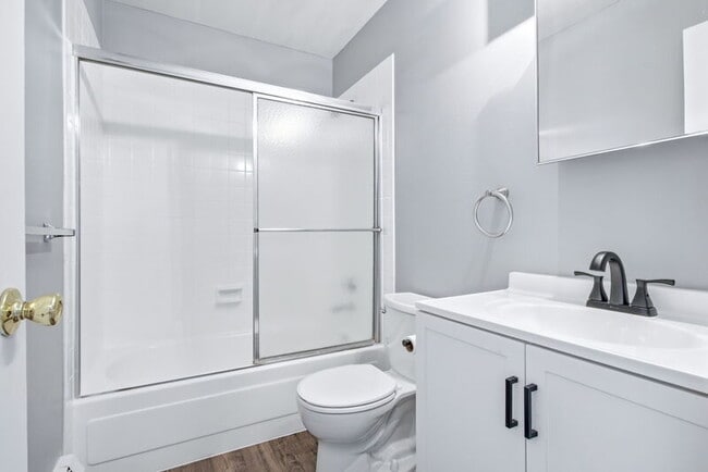 Building Photo - 5407 W 16th Ave