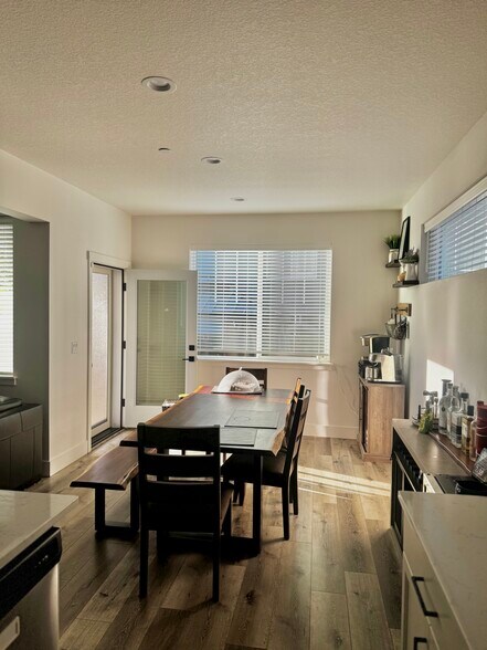Dining - 16187 SW Vance Ln