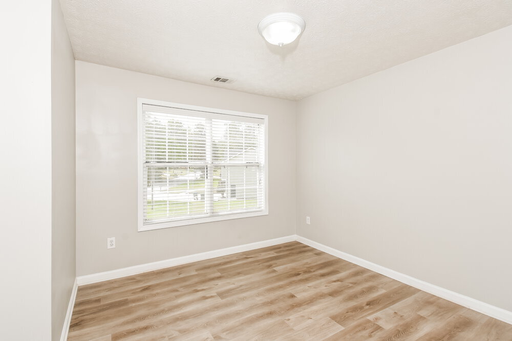 Building Photo - 2580 Candler Way