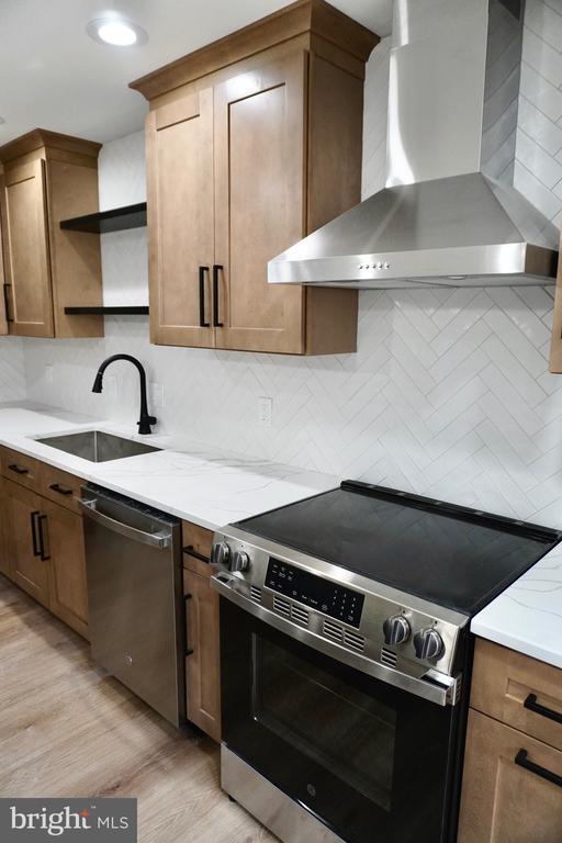 Building Photo - 8107 Spruce Mill Dr