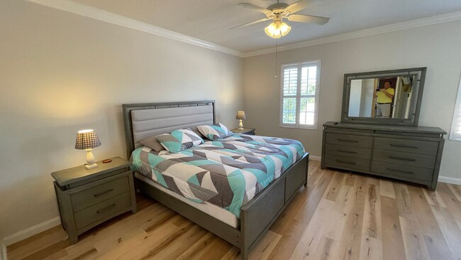 Building Photo - Furnished Short Term Rental