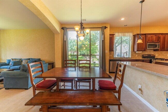 Building Photo - 18419 Willow Oak Bend Dr
