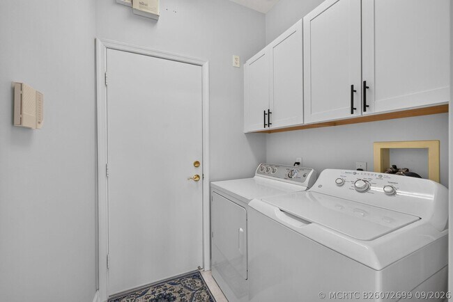 Building Photo - 309 NW Toscane Tr