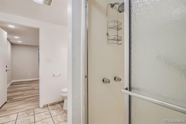 Building Photo - 11962 E Maple Ave