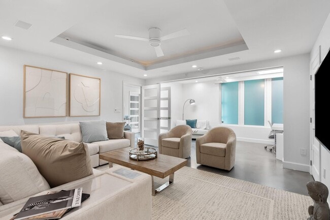 Building Photo - 2155 S Ocean Blvd