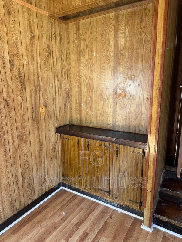 Building Photo - 125 Tinsley Heights