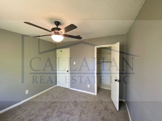 Building Photo - Updated Sherwood 3 Bedroom Home