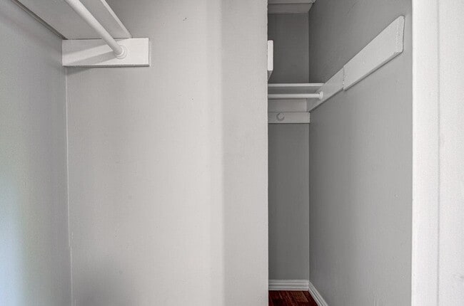 Building Photo - 4806 Avenue F