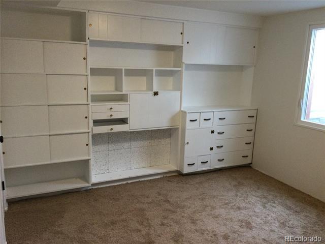 Building Photo - 1884 S Reed Ct