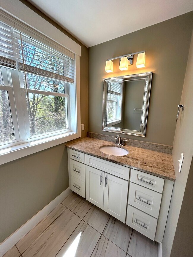 Building Photo - East AVL - JAG 2018 Green Built Custom Home