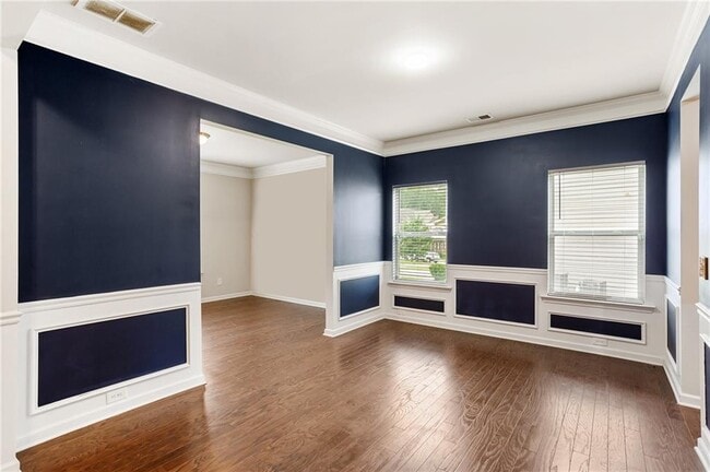 Building Photo - 256 Berkleigh Trails Dr