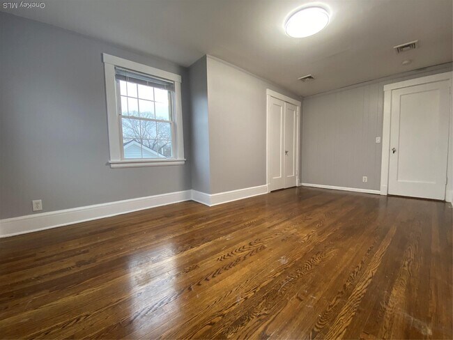 Building Photo - 27 Grand Blvd