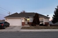 Building Photo - 1148 Northfield Rd