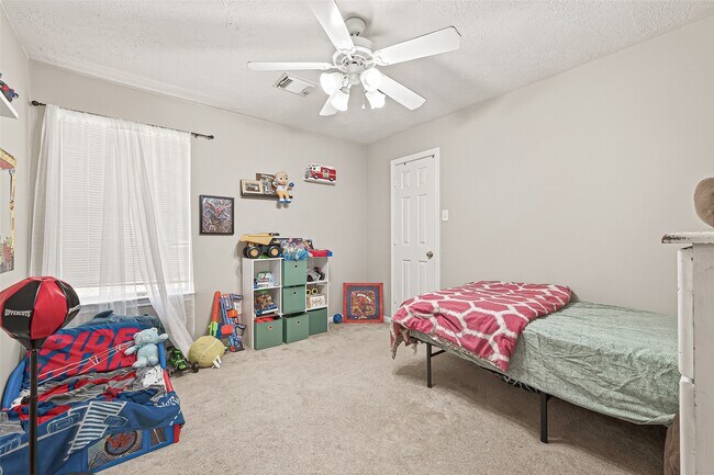 Building Photo - 7023 Westford Park Ln