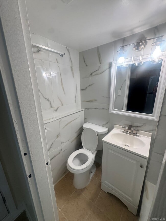 Building Photo - 3935 Monticello Ave