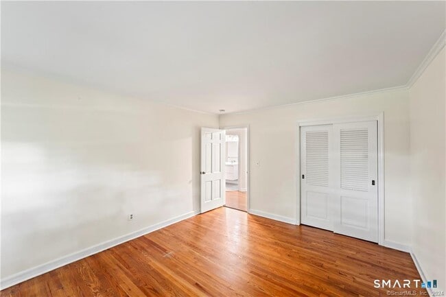 Building Photo - 791 Newfield Ave