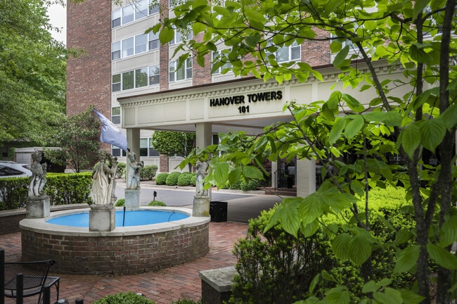 Building Photo - 101 S Hanover Ave