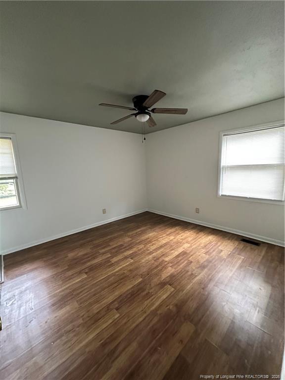 Building Photo - 417 Perth St