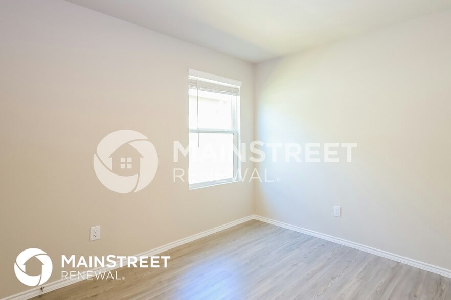 Building Photo - 8511 Bunting Pl