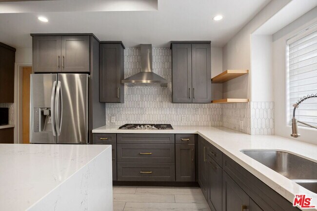 Building Photo - 2222 Neilson Wy