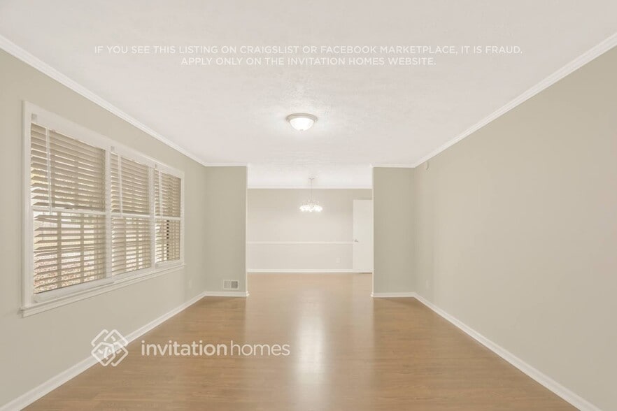 Building Photo - 5528 Fern Creek Dr SW