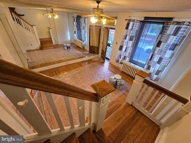 Building Photo - 4835 N Lawrence St