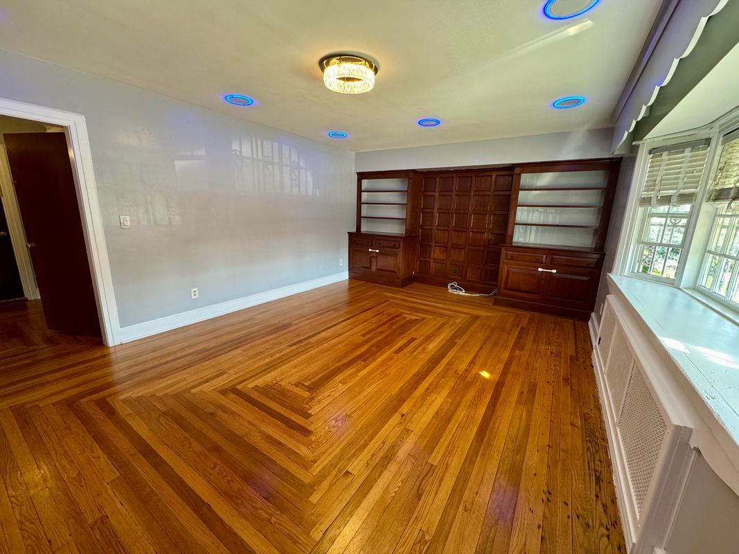 Building Photo - 28-32 Lenox Avenue, 1st Floor