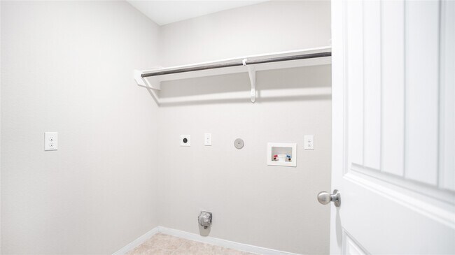 Building Photo - 2914 Canadian Goose Ln
