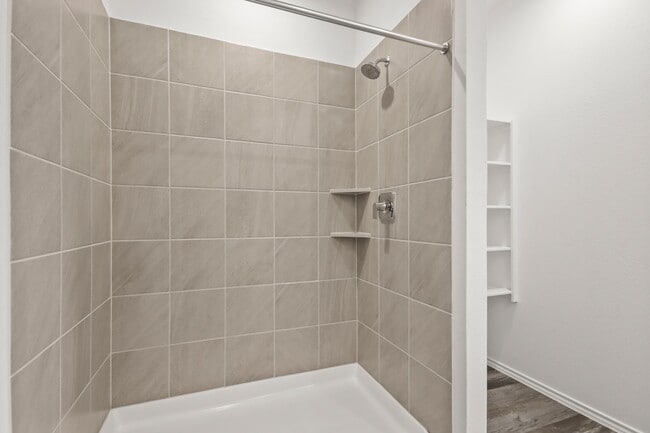 Building Photo - 14983 Clay Harvest Rdg