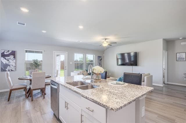 Building Photo - 615 Tribble Dr
