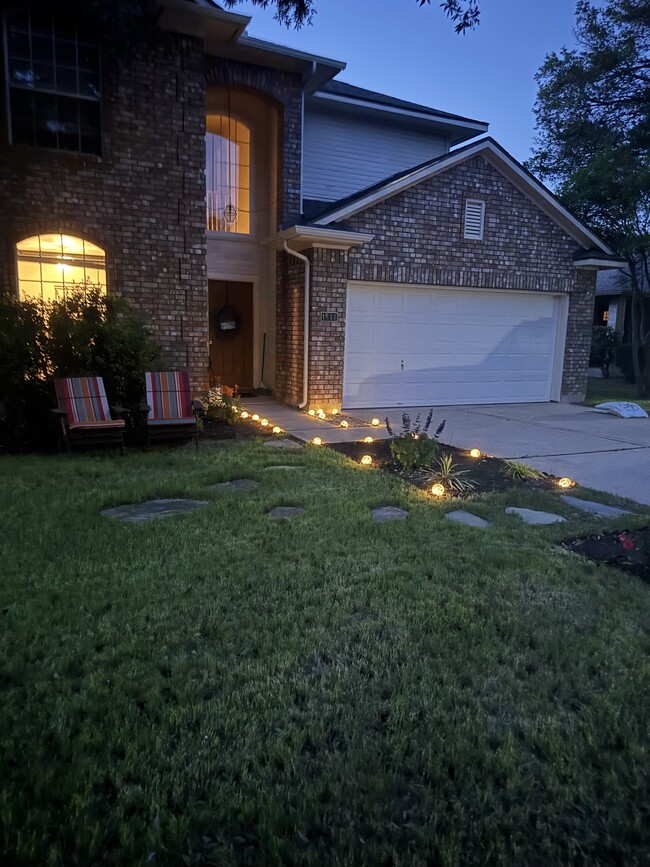 Building Photo - 1844 Red Rock Dr