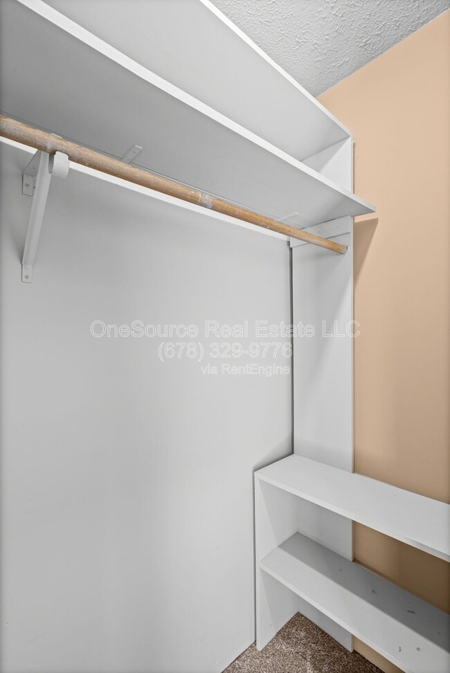 Building Photo - 1321 Timbercrest Dr