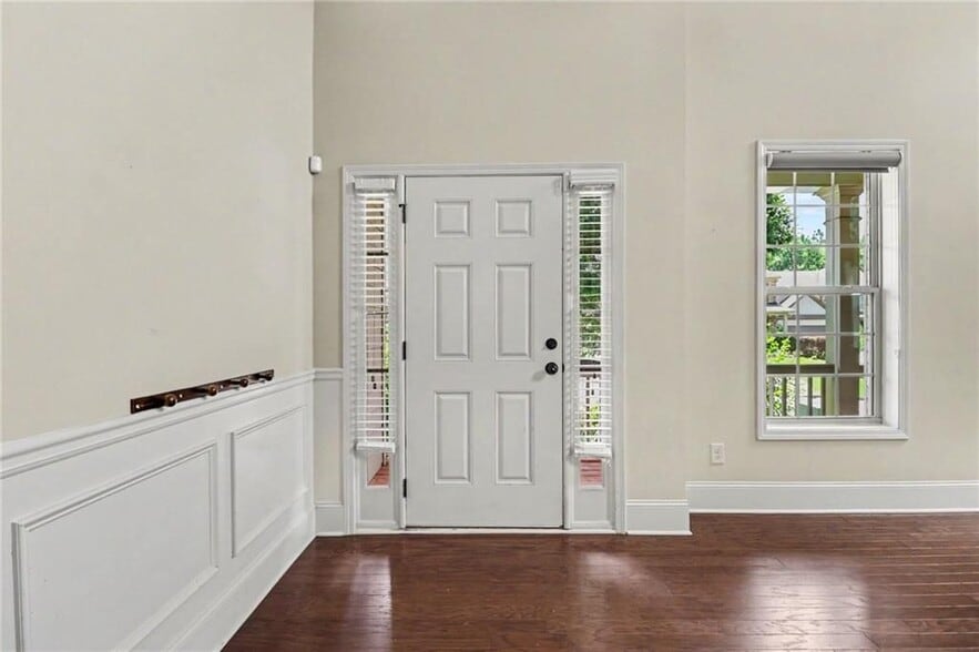 Building Photo - 550 Nichols View Way