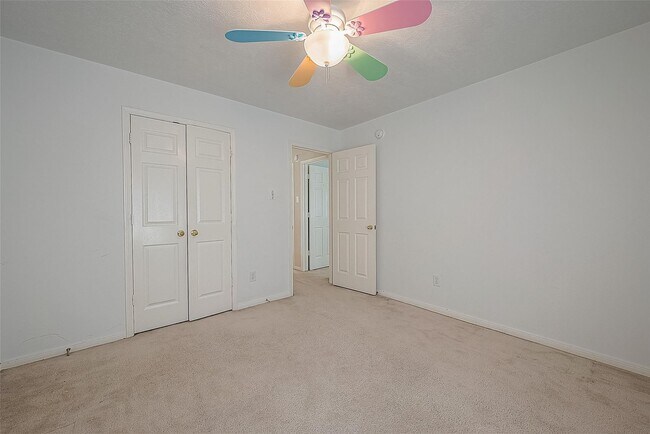 Building Photo - 8923 Aber Trail Ct
