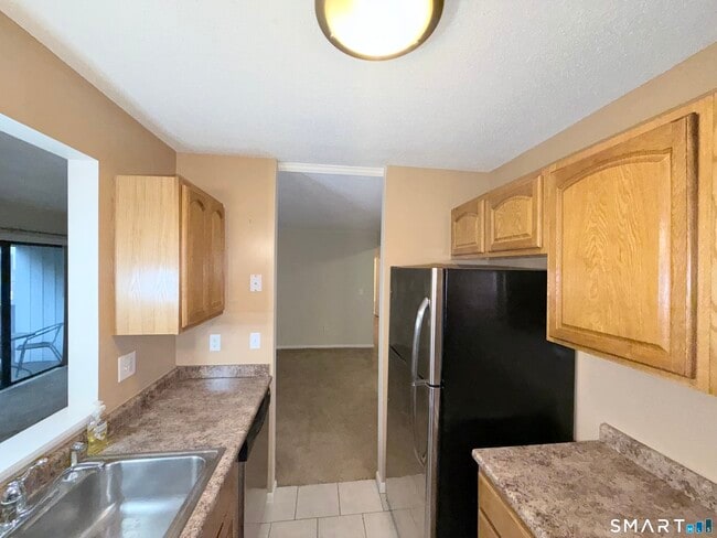 Building Photo - 175 Mill Pond Rd