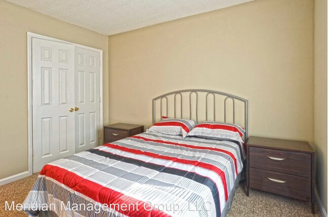 Building Photo - 2 br, 1 bath Apartment - 711 Jefferson St.