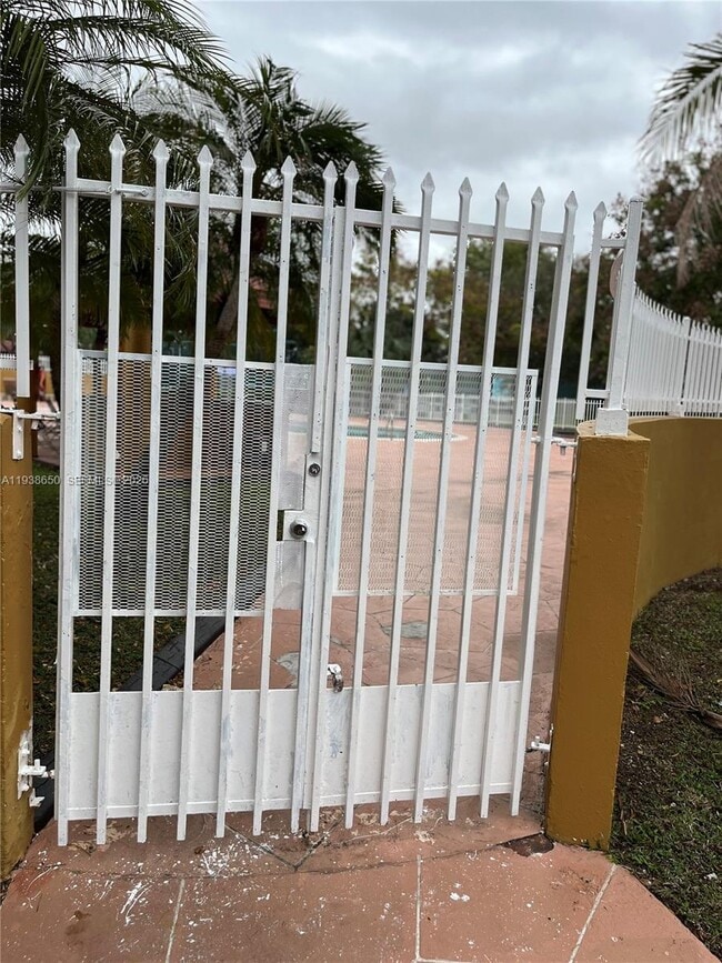 Building Photo - 15630 SW 80th St