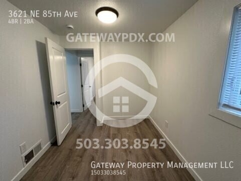 Building Photo - 3621 NE 85th Ave