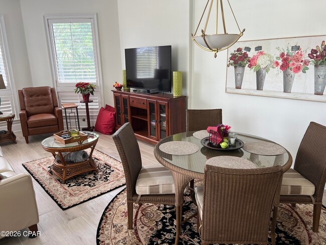 Building Photo - 631 Amberjack Dr