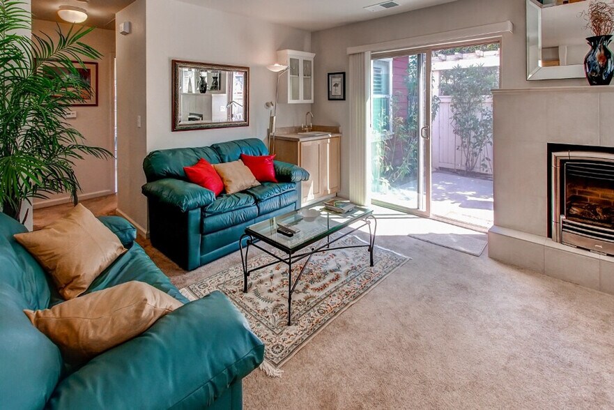 Building Photo - 29 Giacomini Rd