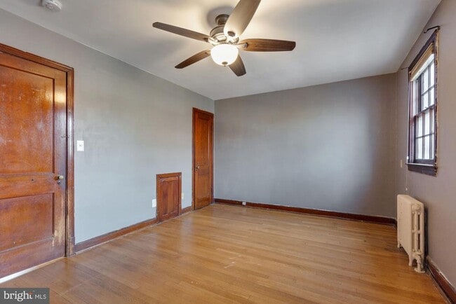 Building Photo - 1403 K St SE