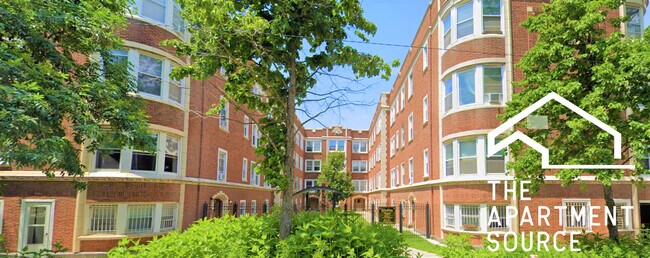Building Photo - 4404 N Winchester Ave