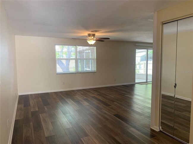 Building Photo - 12510 Queensland Ln