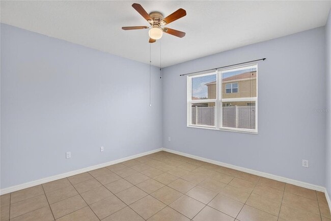 Building Photo - 11528 Southern Creek Dr